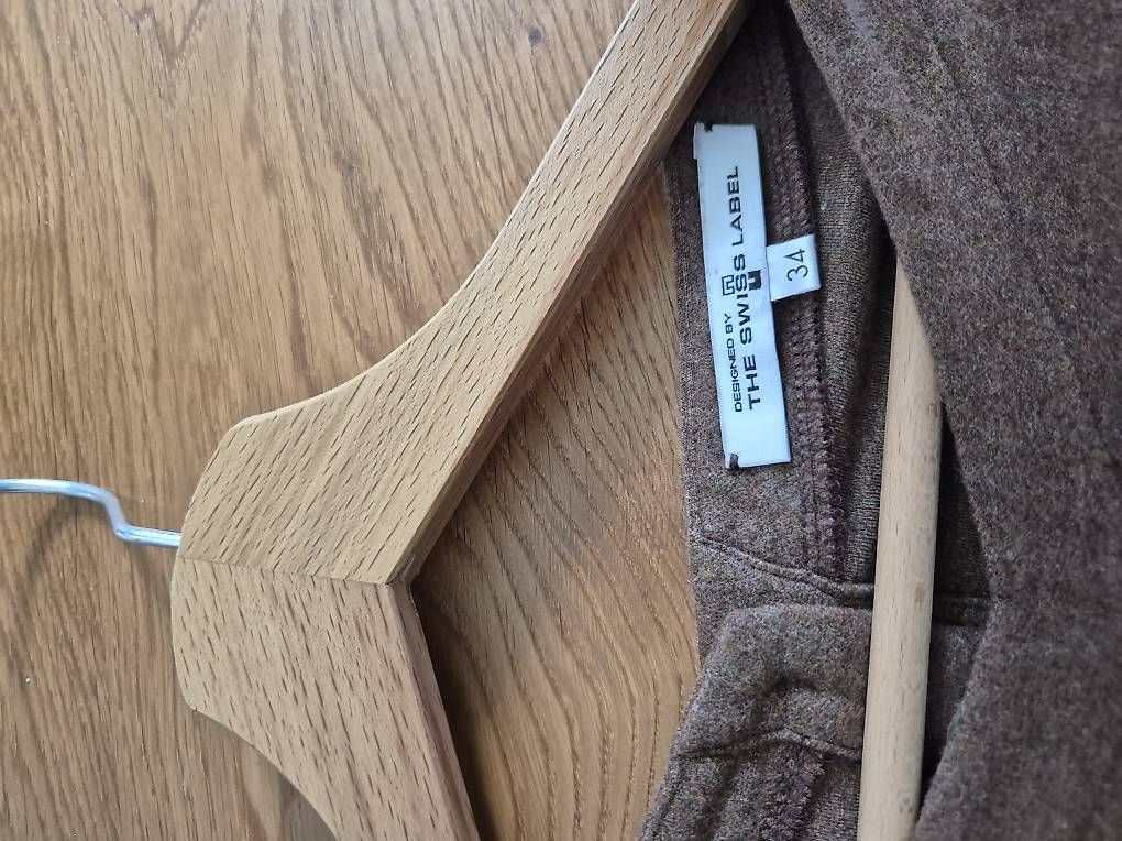 Maglioni & Felpe: Pullover von The Swiss Label – Usato da Feusisberg venduto da cts_55rn 2