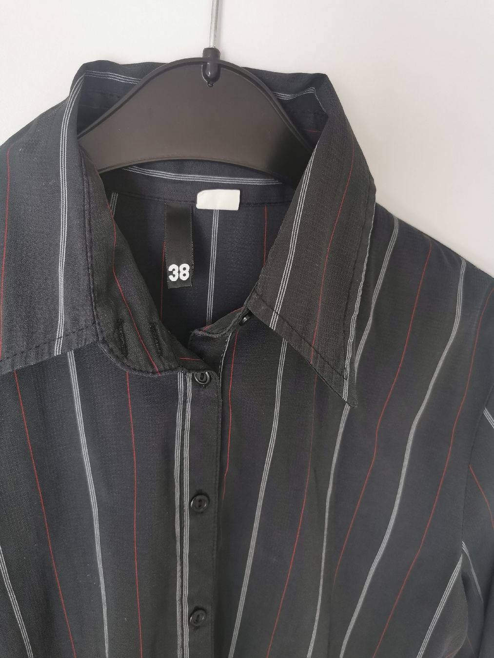 H&M Camicette: Streifen Bluse, Gr. 38 H&M tailliert  – Usato da Glattbrugg venduto da riseca 3