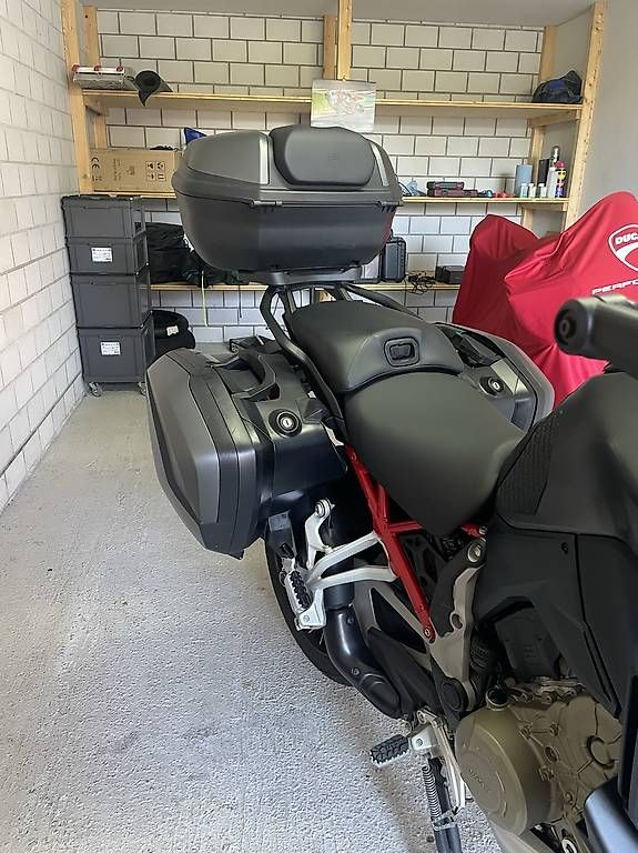 Touring: Ducati Multistrada V4s Travel & Radar – Usato da Gossau ZH venduto da Oliver.12 4