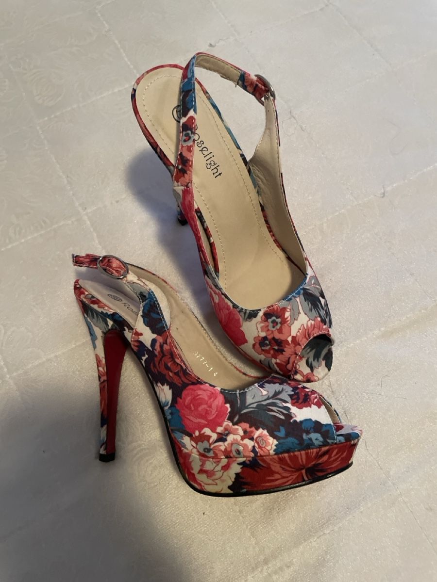 Scarpe da donna: Pumps – Nuovo e nell'imballaggio originale da Winterthur venduto da Cloths2000s