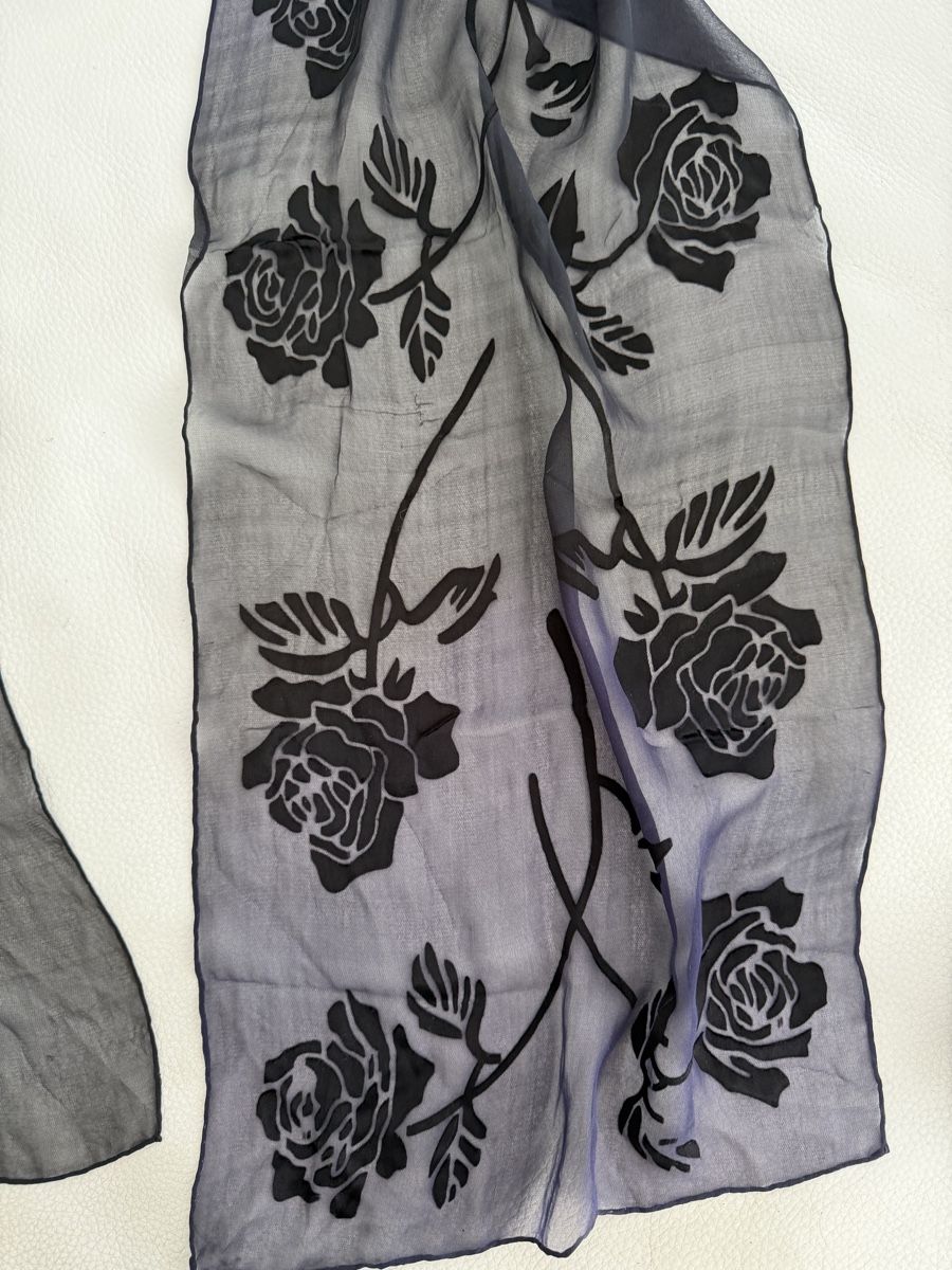 Foulards & écharpes: Seiden Schal 🌸 – D'occasion à Opfikon par Luis144 1