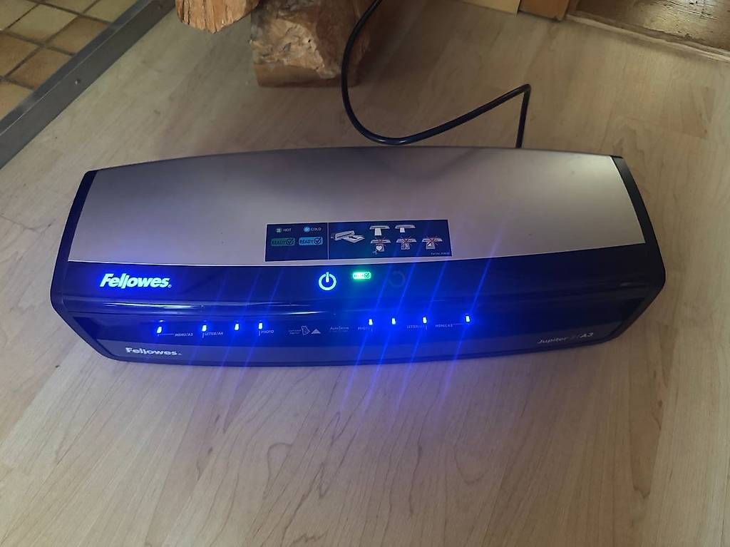 Macchine laminatrici: Fellowes Laminiergerät Jupiter A3 – Usato da Oey venduto da Nschwarz 1