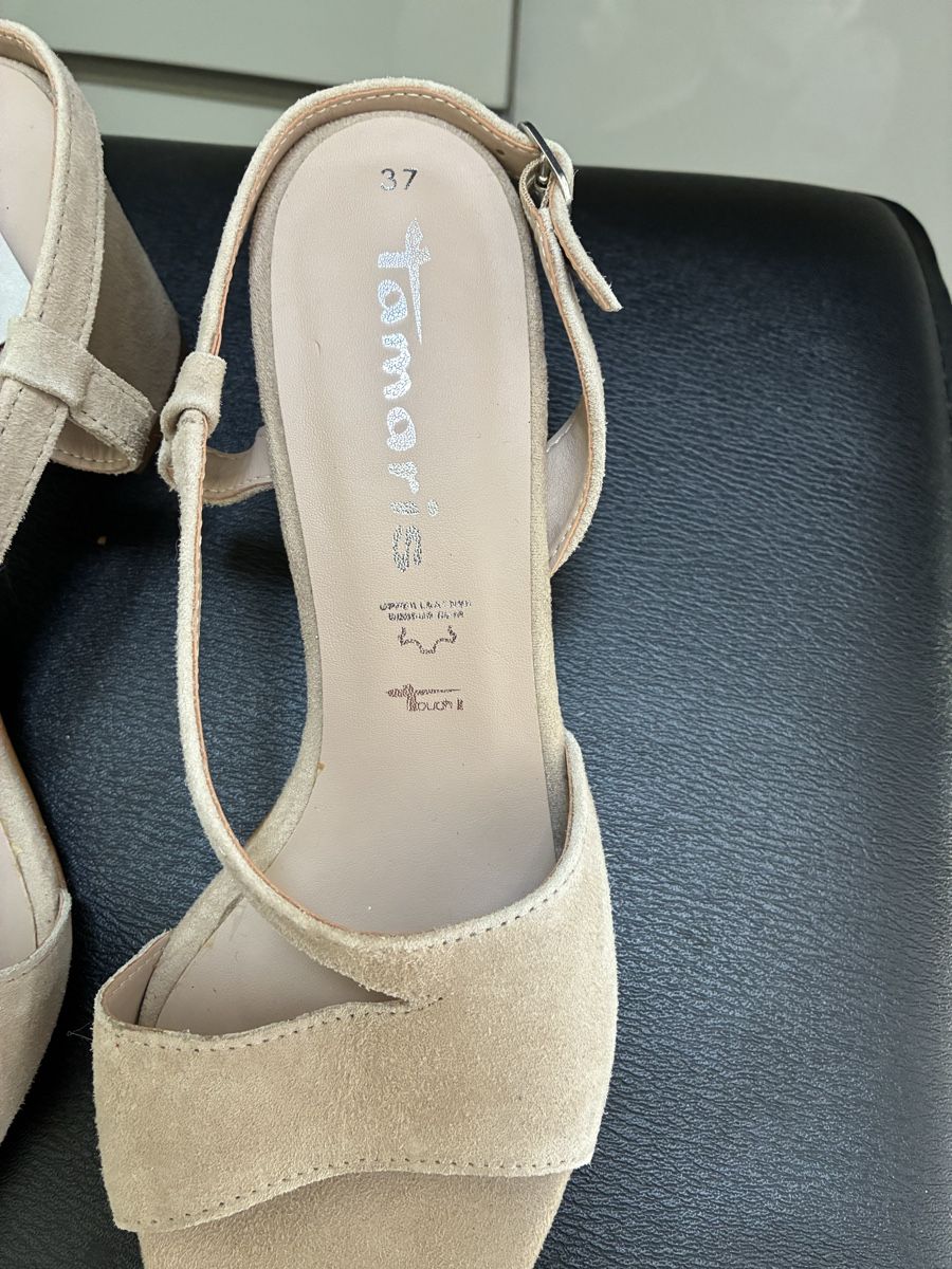Tamaris Scarpe da donna: Neue Tamaris Sandale Leder Grösse 37 – Nuovo e nell'imballaggio originale da Dietikon venduto da ebegab 1