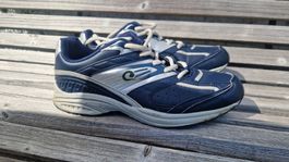 Baskets Run 00 MS CHAMPION taille 40