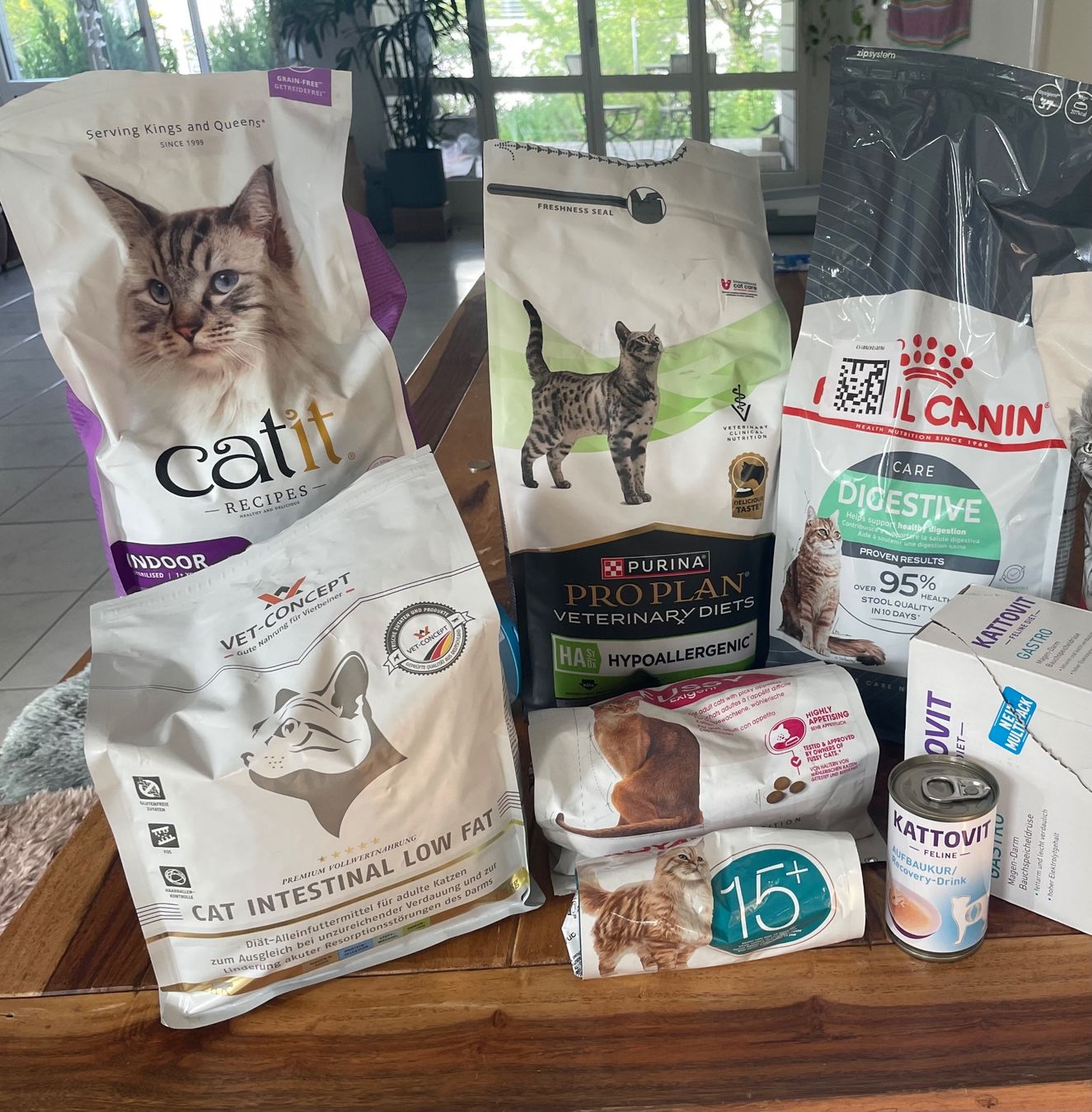 Royal Canin Futter: Hochwertiges Katzenfutter – Gebraucht aus Uitikon Waldegg von Mimi_Capoeira