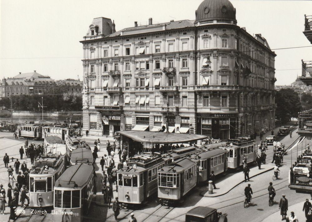 Zürich Bellevueplatz belebt (Kopie) Kaufen auf Ricardo