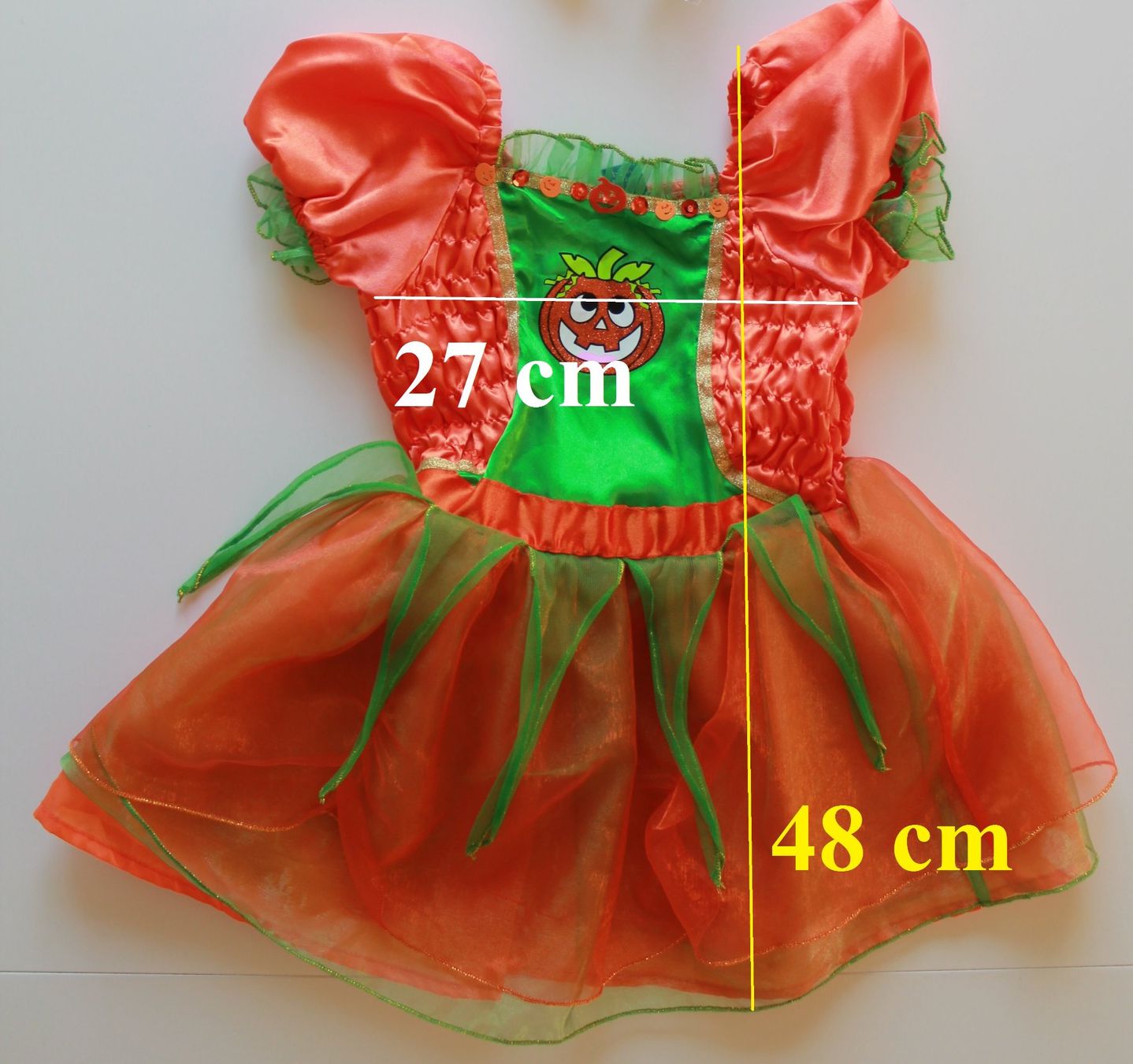 Costumi: Costume sorcière / Hexe t. 1 - 2 ans – Usato da Peseux venduto da CoolShoping 2