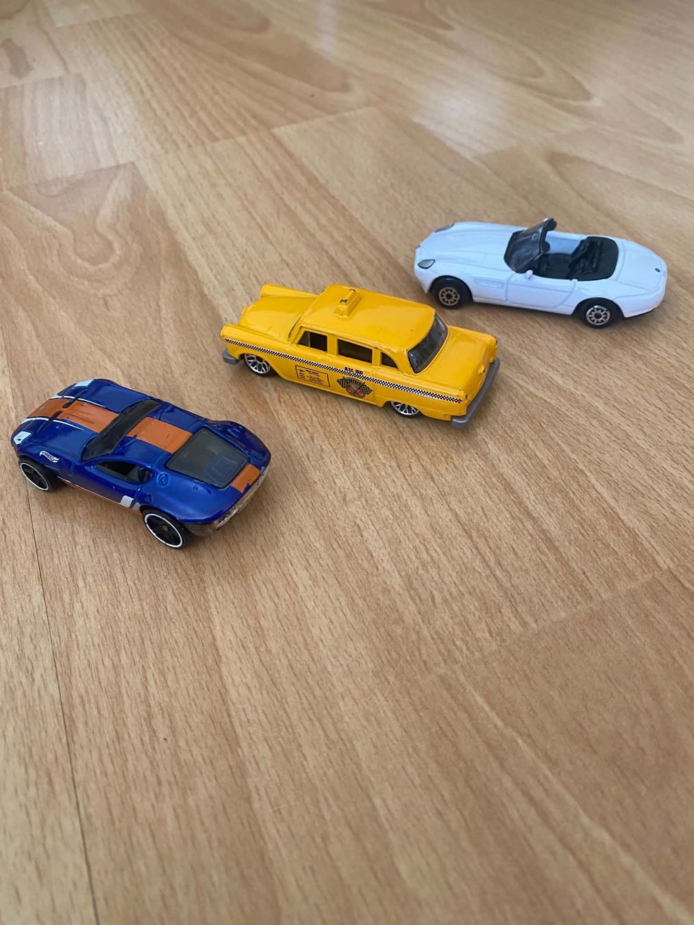 Voitures modèles: 3 Modellautos 1:62 – D'occasion à Lyss par kar_vgn2 2