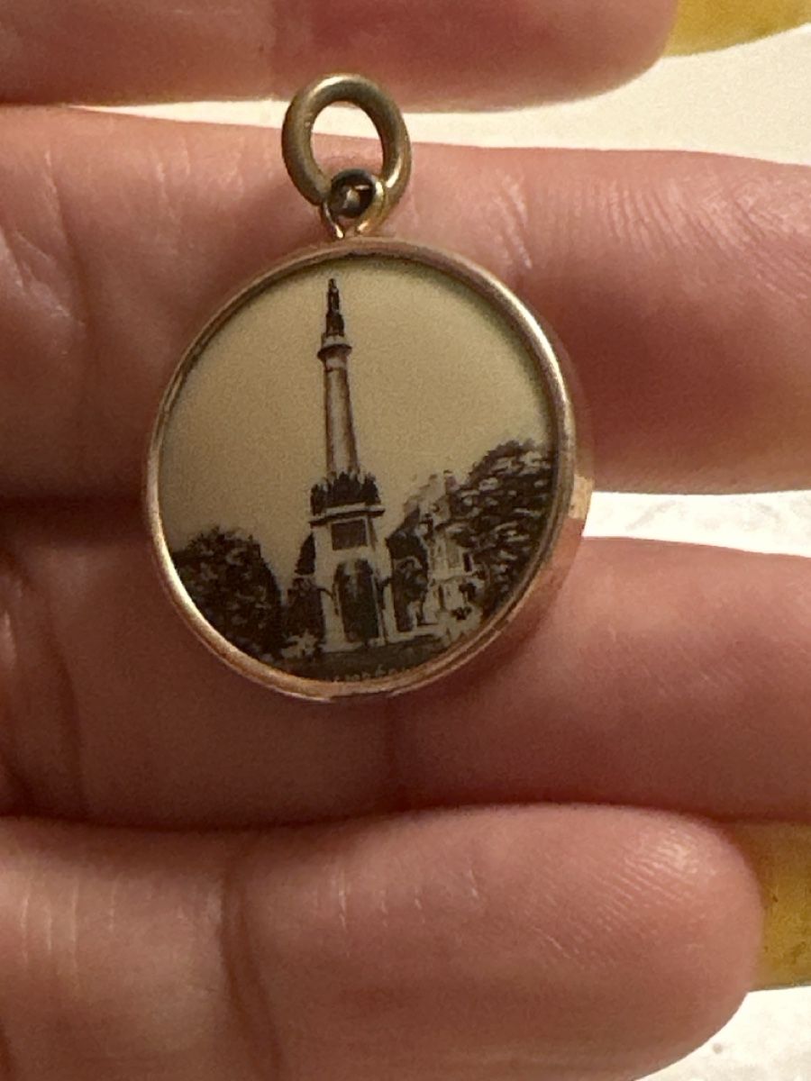 Anhänger: Pendentif – Gebraucht aus Montreux von Pipo7878