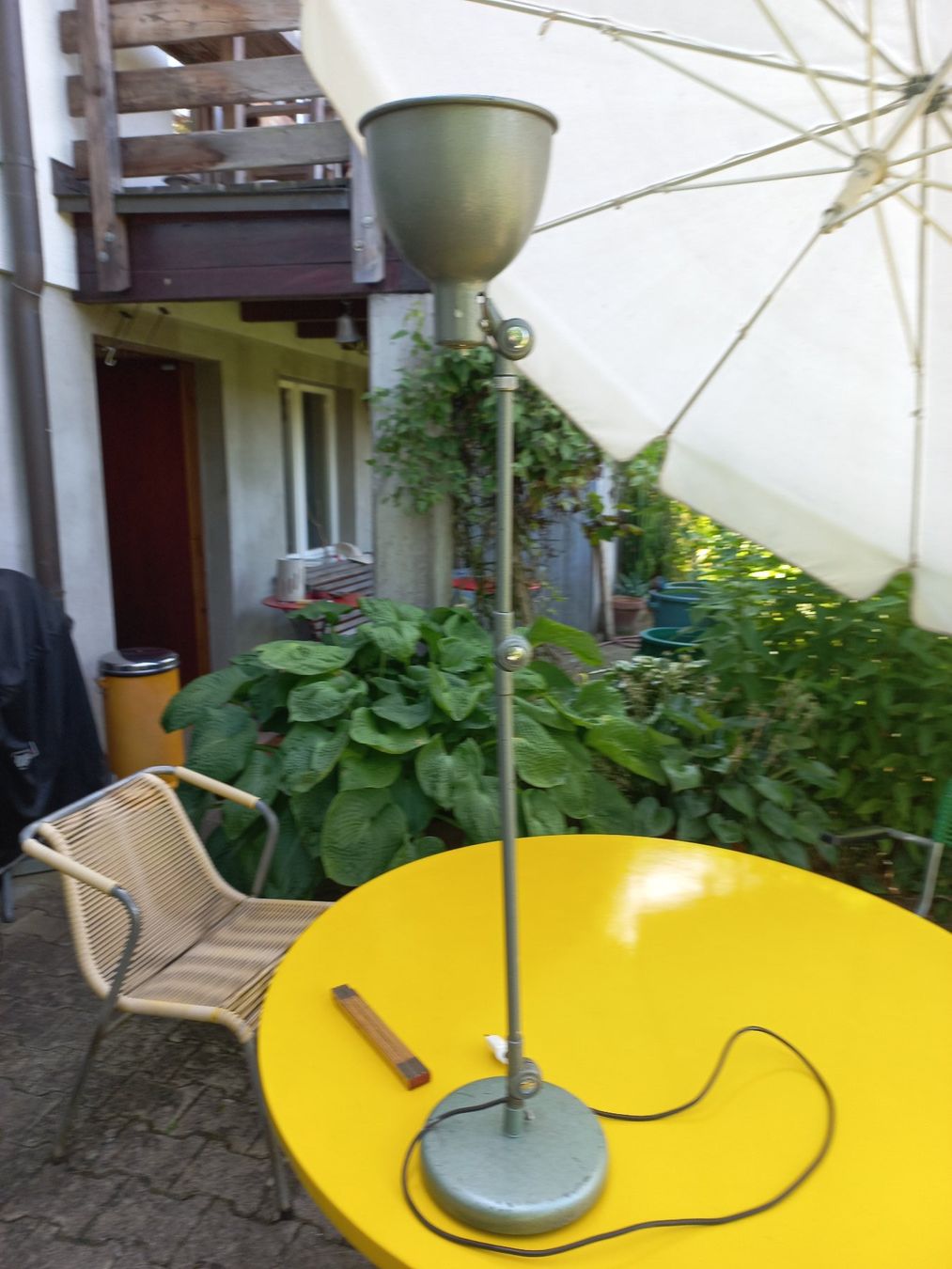 Lampade: Standlampe mit Fuss – Usato da Ammerswil AG venduto da savinir 2