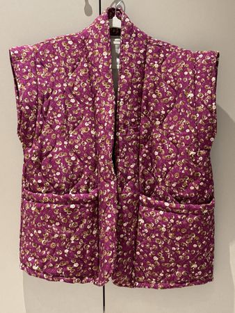 Stylish Floral Padded Vest - Warm and Trendy