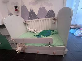 Lettino, fasciatoio e materasso IKEA