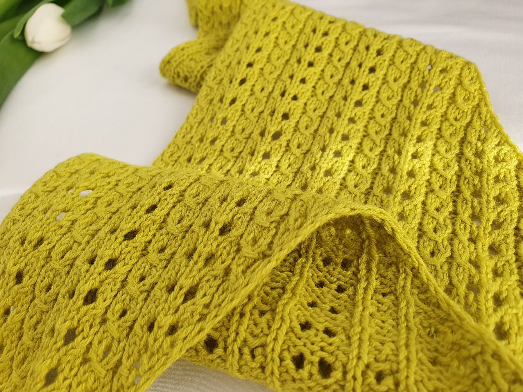 Foulard & Sciarpe: Dreieckstuch, Strickschal, Handgestrickt, Unikat, Geschenk – Nuovo e nell'imballaggio originale da Neunkirch venduto da Sandramay 2