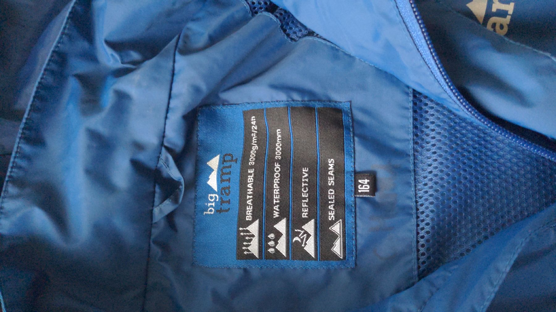 Big Tramp Giacche & Cappotti: Big Tramp Regenjacke blau  Gr. 164 – Usato da Sutz venduto da Rawypp 1