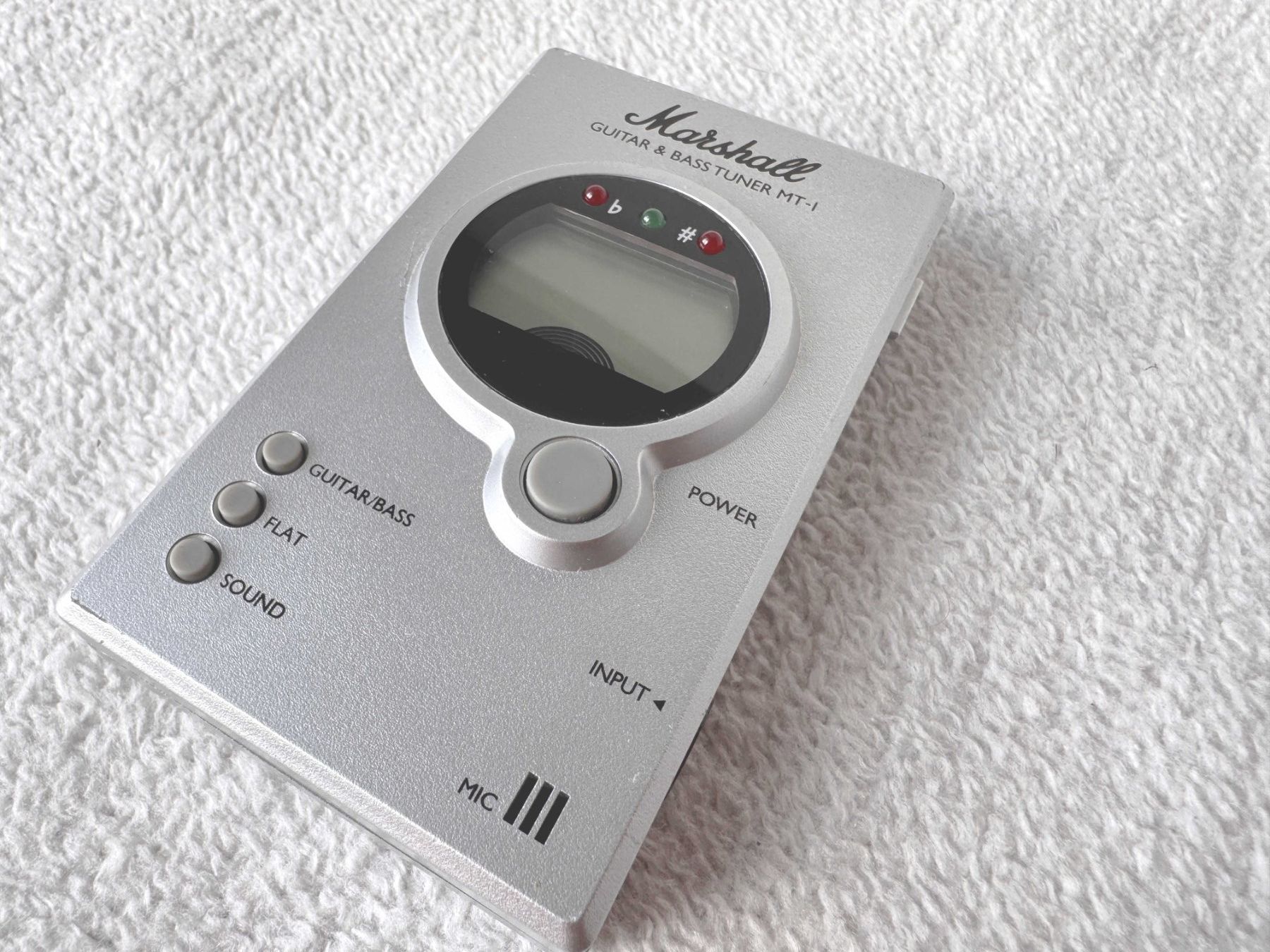 Marshall Strumenti musicali: Marshall Gitarren-& Bass Tuner MT-1 – Usato da Zürich venduto da Malco0