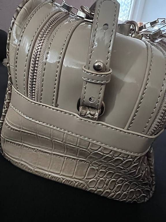 Borse da donna: Versace Jeans Tasche  – Usato da Matten b. Interl venduto da pulcedaqua 4