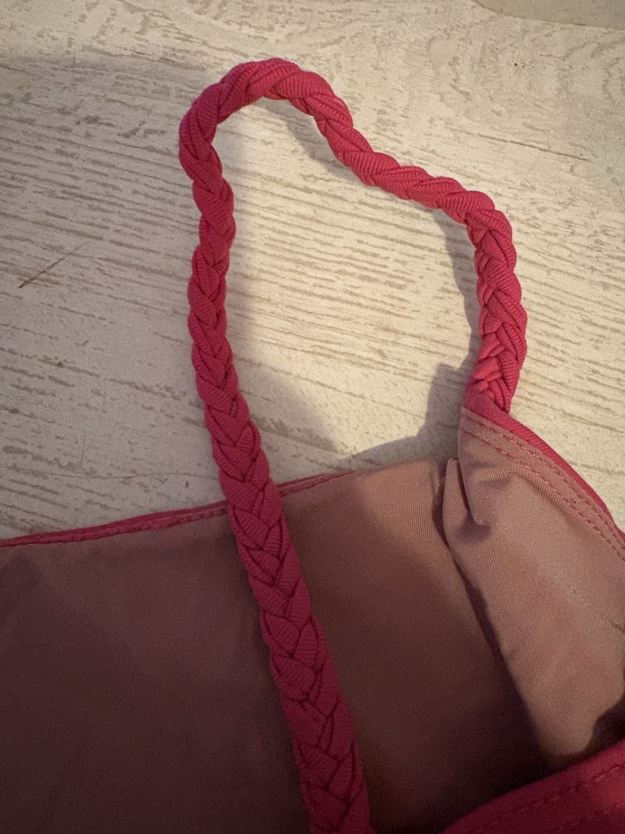Scarpe, pantaloni & magliette da ginnastica: Tanz/Turn. Body mit Shorts – Usato da Zürich venduto da Nevada1 2