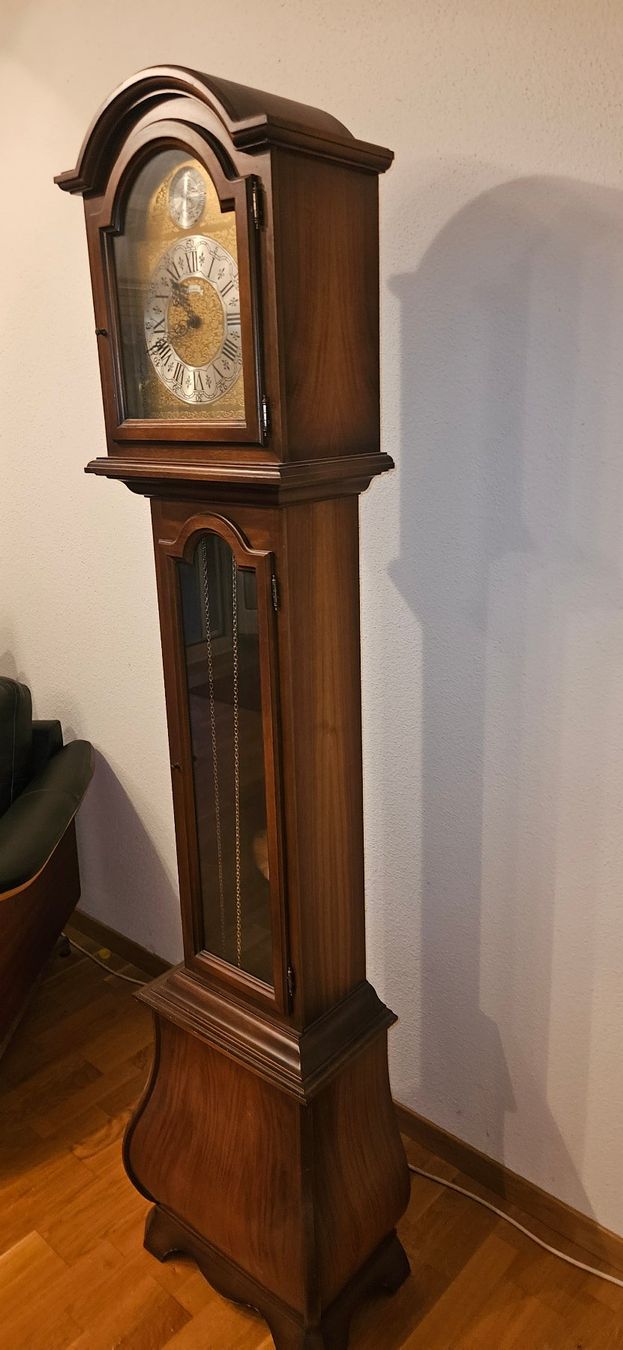 Pendules & Horloges murales: STANDUHR – D'occasion à ZIHLSCHLACHT par Raja9 1