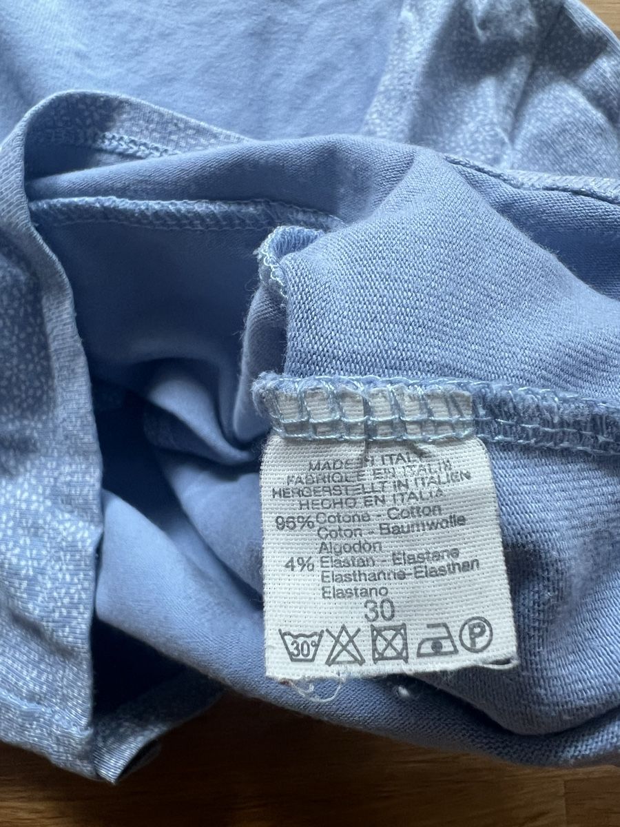 Brandy Melville T-shirt: brandy melville tshirt – Nuovo (secondo la descrizione) da Bern venduto da lea_wf9x 1