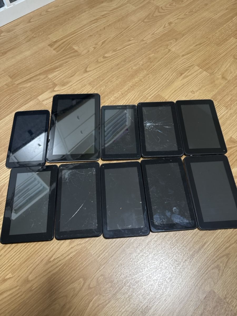 Tablet PC: 10 Tablet Mix different sizes  – Difettoso da Riehen venduto da Top-Quality 1