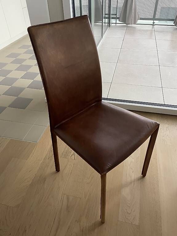Interio Stühle: vintage leder stuhl – Gebraucht aus Uitikon Waldegg von a_g_8nhr 1