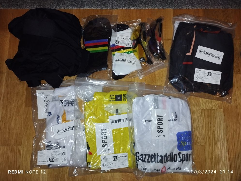 Maillots cyclistes rétro Banque de photographies et d’images à haute