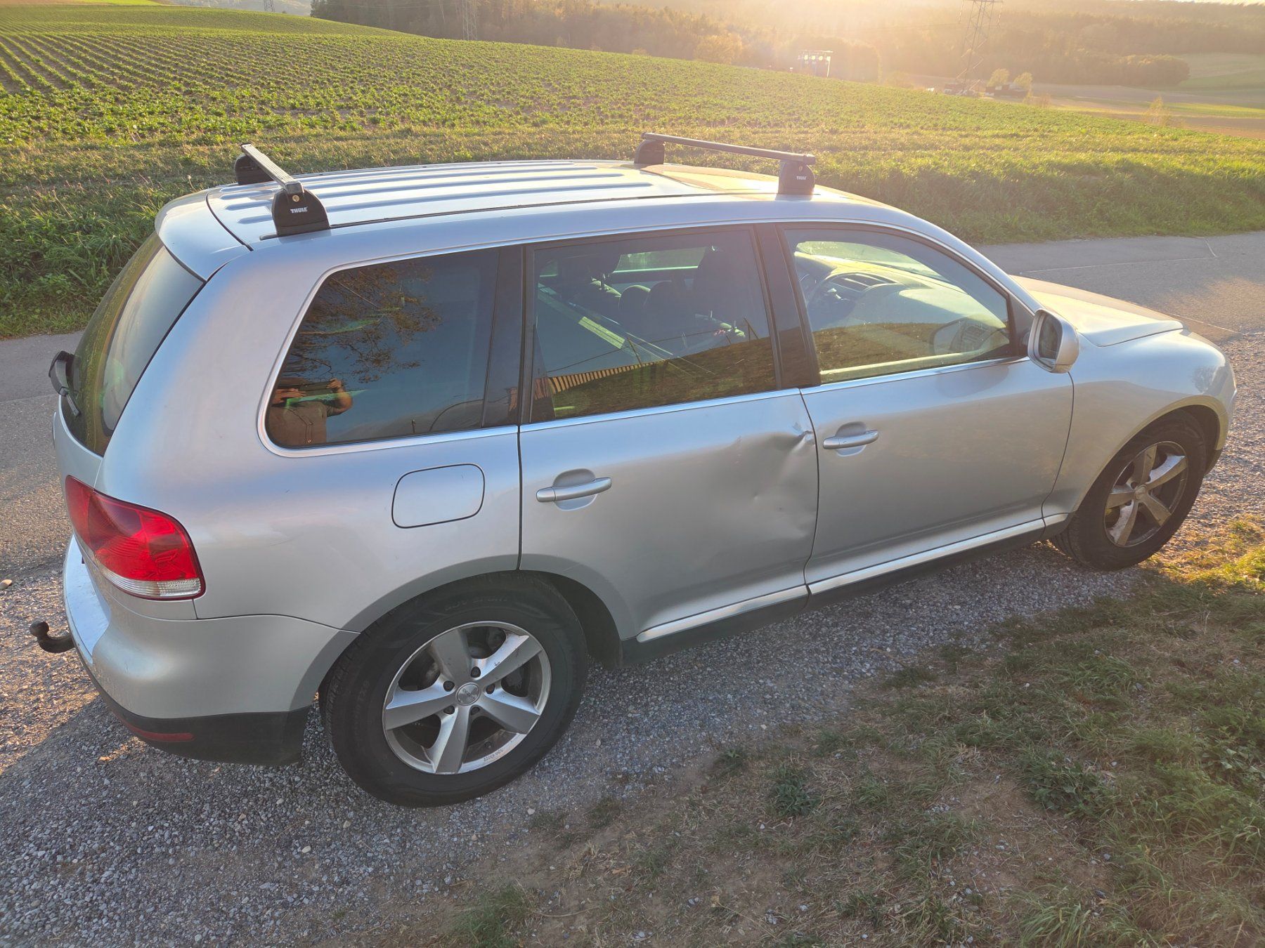 VW Autos: Touareg 2004, gebraucht, div. Mängel, Export oder Teile – D'occasion à Buchs ZH par JonnyD 3