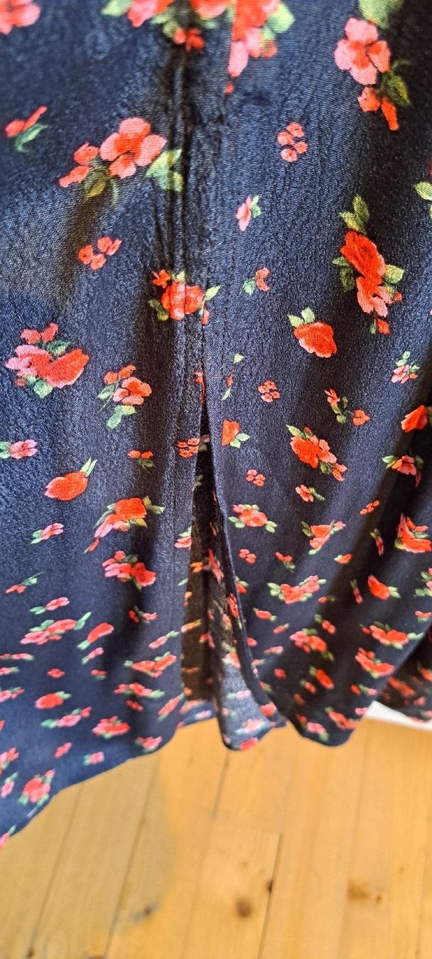 Robes: Hübsches Sommerkleid, ca gr 40 – D'occasion à Igis par Loonamoon 3