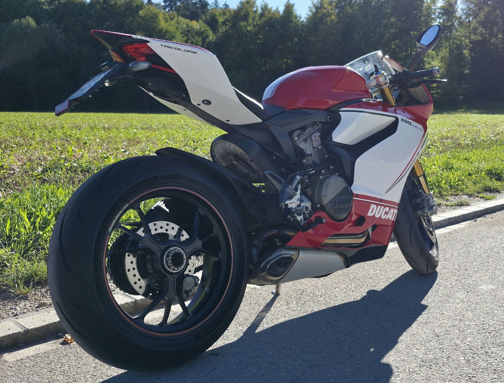 Ducati Strada: Ducati Panigale 1199 S Tricolore – Usato da Effretikon venduto da Dennnnnnis 4