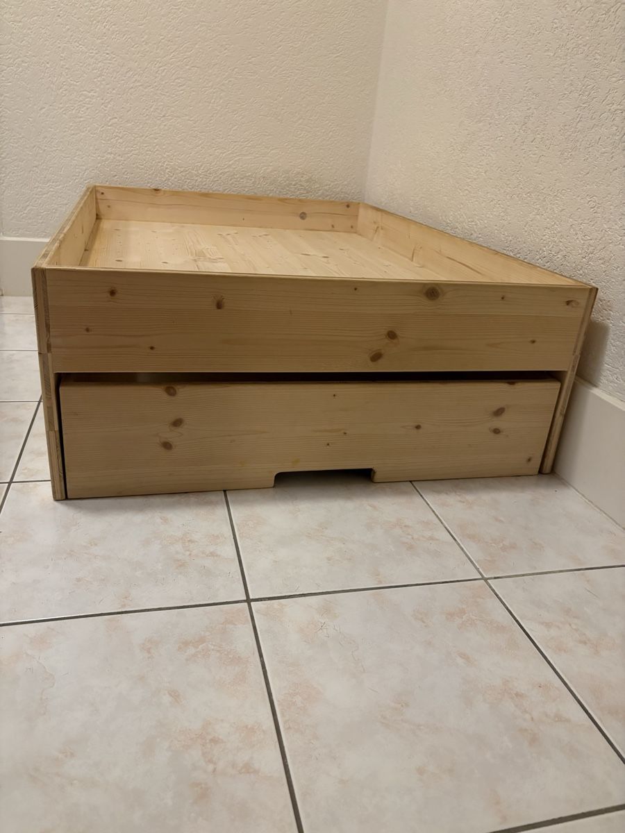 Betten: Lit chien – Neu (gemäss Beschreibung) aus Oron-la-Ville von bad_hhr8 2