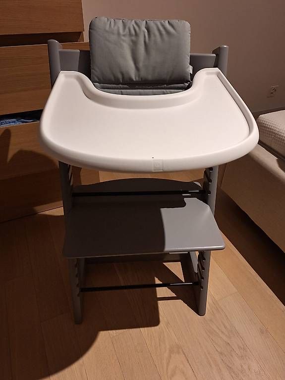 Seggioloni: Modern Baby High Chair  – Usato da Zürich venduto da MatShopping 2