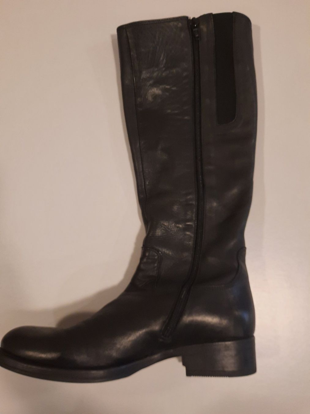 Scarpe da donna: Stiefel Gabor schwarz – Usato da Zürich venduto da ONVA-RE-USE