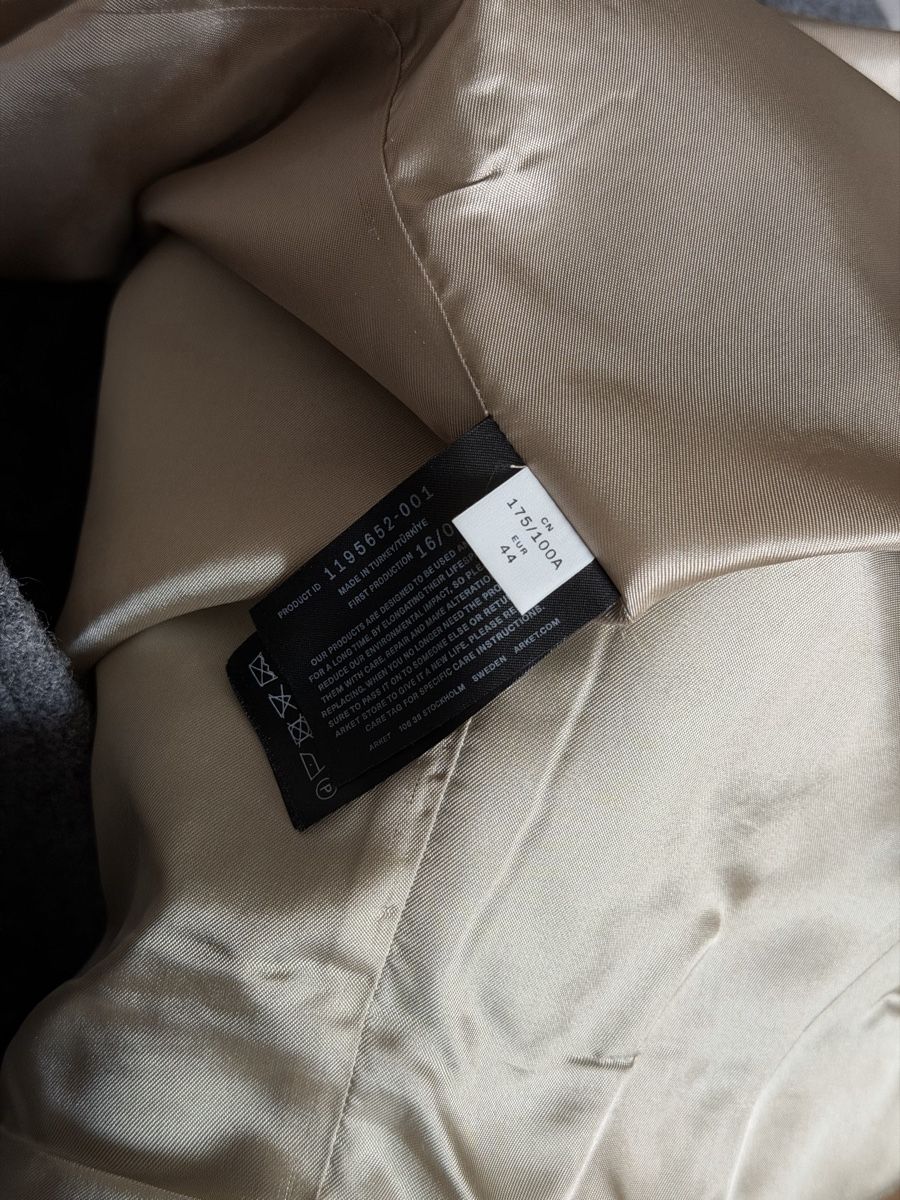 Arket Manteaux: Wollmantel Arket – D'occasion à Kloten par preloved9 6