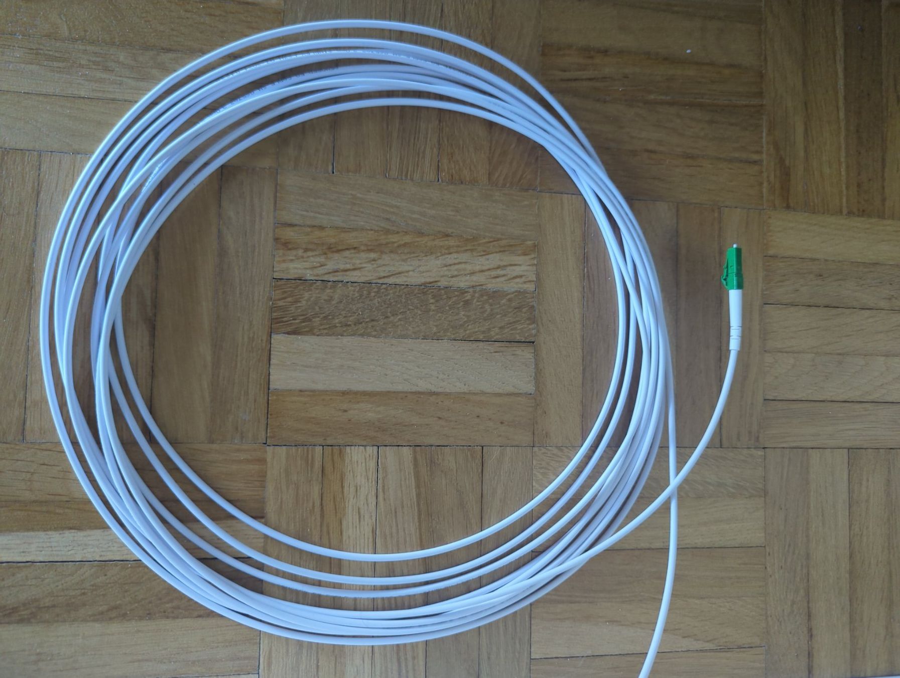 Convertitori: Fiber patch cable + fiber media converter (ONT) – Usato da Wallisellen venduto da ze__rc7z 1