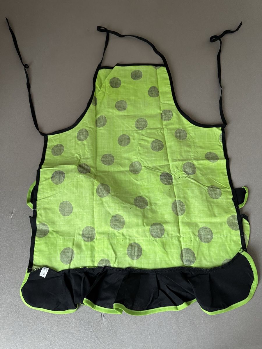 Altro per bambini: KOCHSCHÜRZE - NEU – Nuovo (secondo la descrizione) da Honau venduto da sainj 1