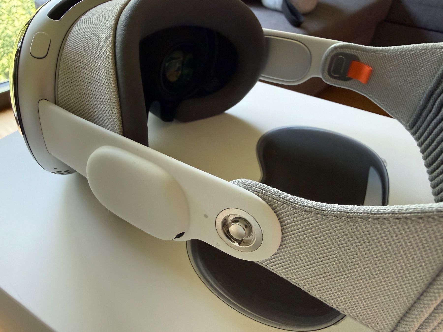 Apple VR Brille: Apple Vision Pro – Gebraucht aus Zürich von knator 2