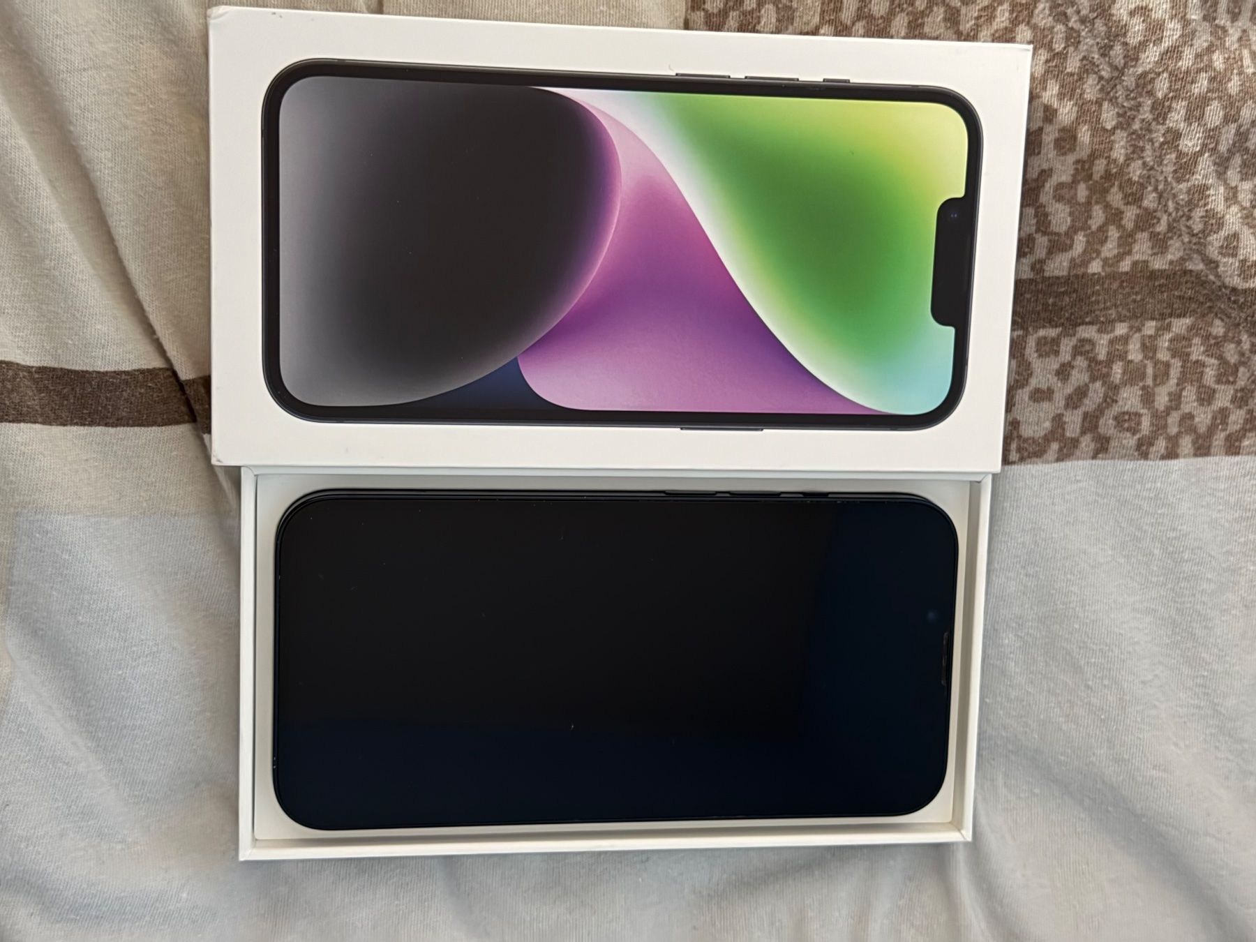 Apple Telefoni cellulari / Smartphones: iPhone14 - schwarz - 128 GB – Usato da Freienwil venduto da Stan17 1