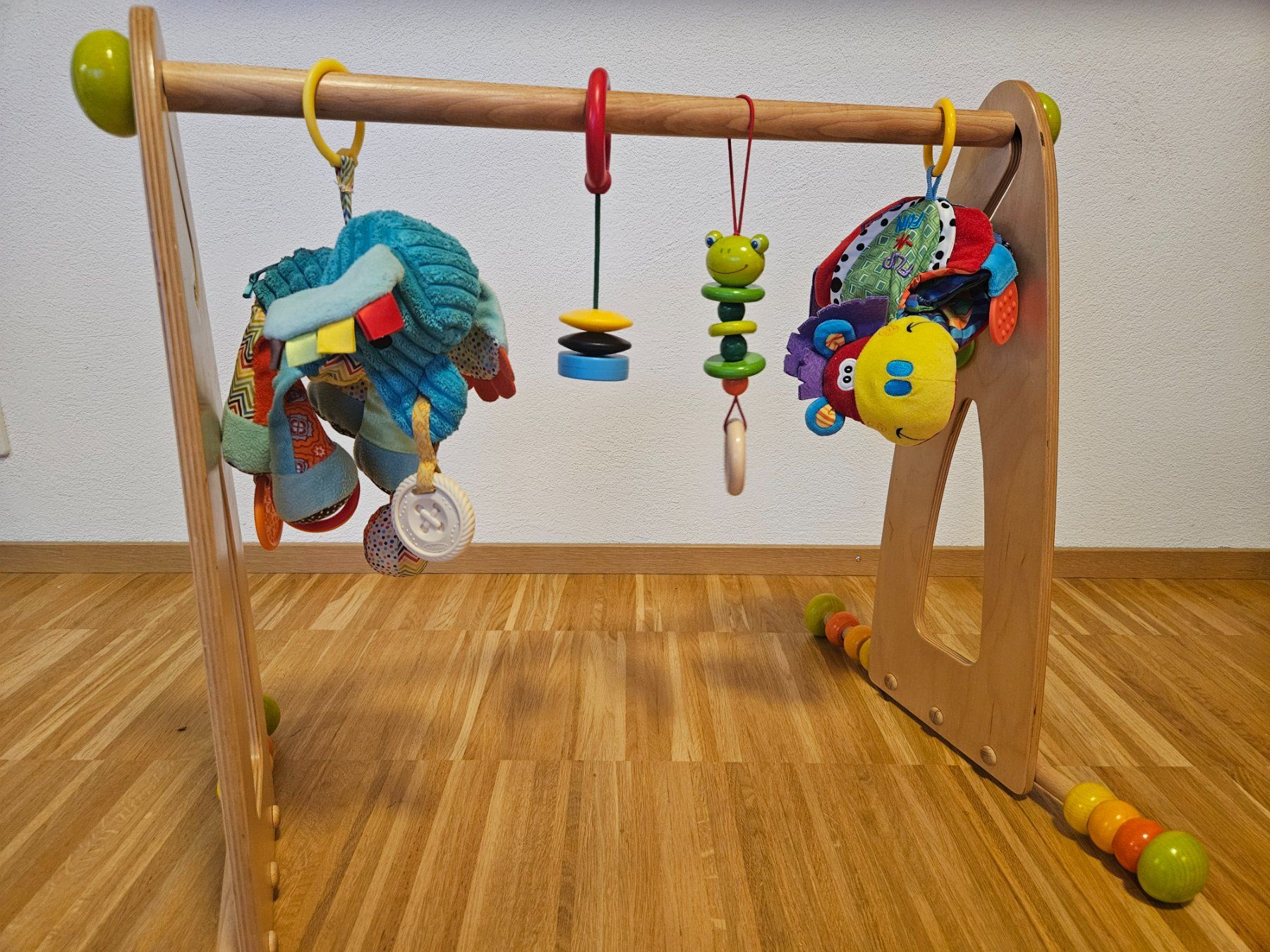 Tiro con l'arco: Haba Holzspielbogen, höhenverstellbar – Usato da Zürich venduto da Saftcoral