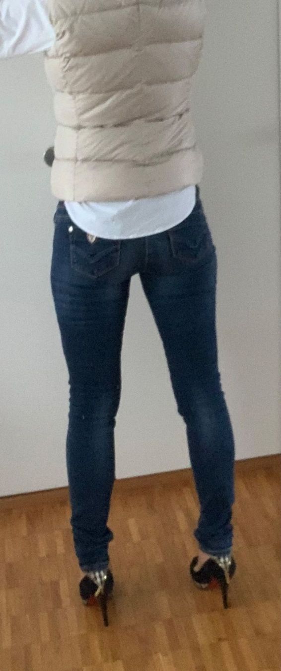 Tommy Hilfiger Jeans: Tommy Hilfiger Jeans – Usato da Adliswil venduto da Jessik0 4