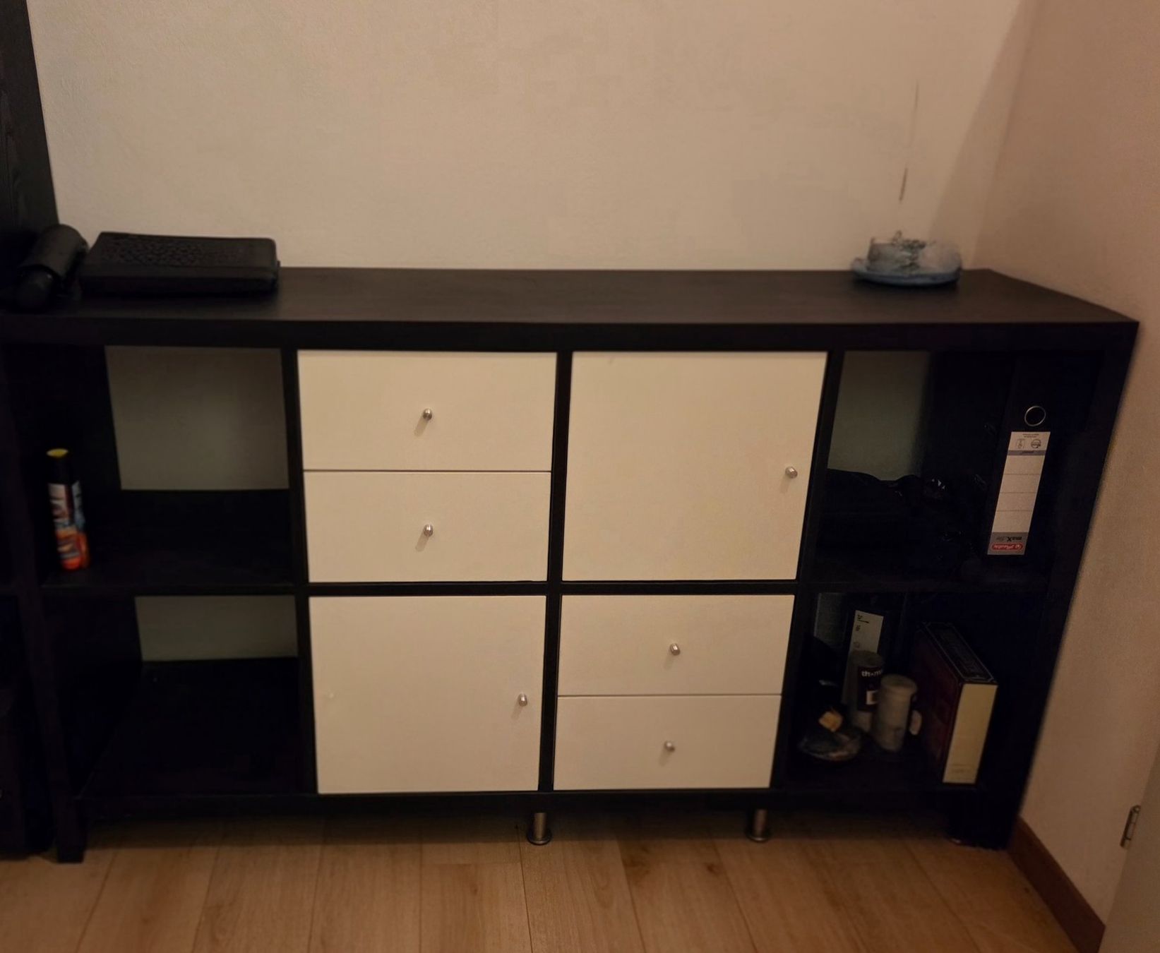 Ikea Scaffali: KALLAX schwarz – Usato da Winterthur venduto da kepet