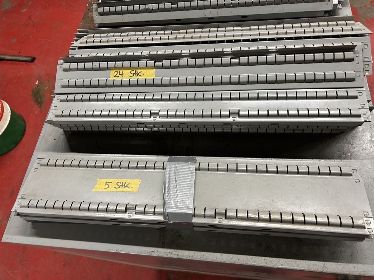 Lista Schränke: 2x Lista Schubladenstock mit Einteilung – Gebraucht aus Oberriet SG von ProCircuit 6