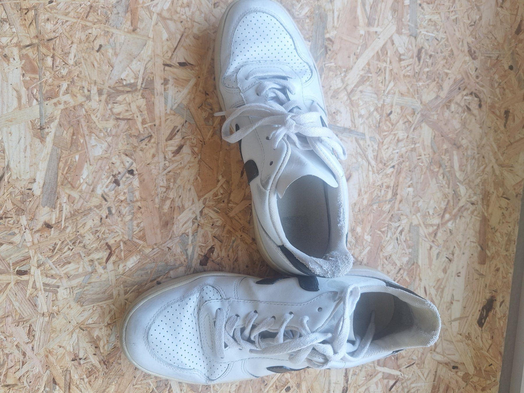Veja Scarpe da uomo: Veja Sneaker Gr.39 – Usato da Horw venduto da neigette