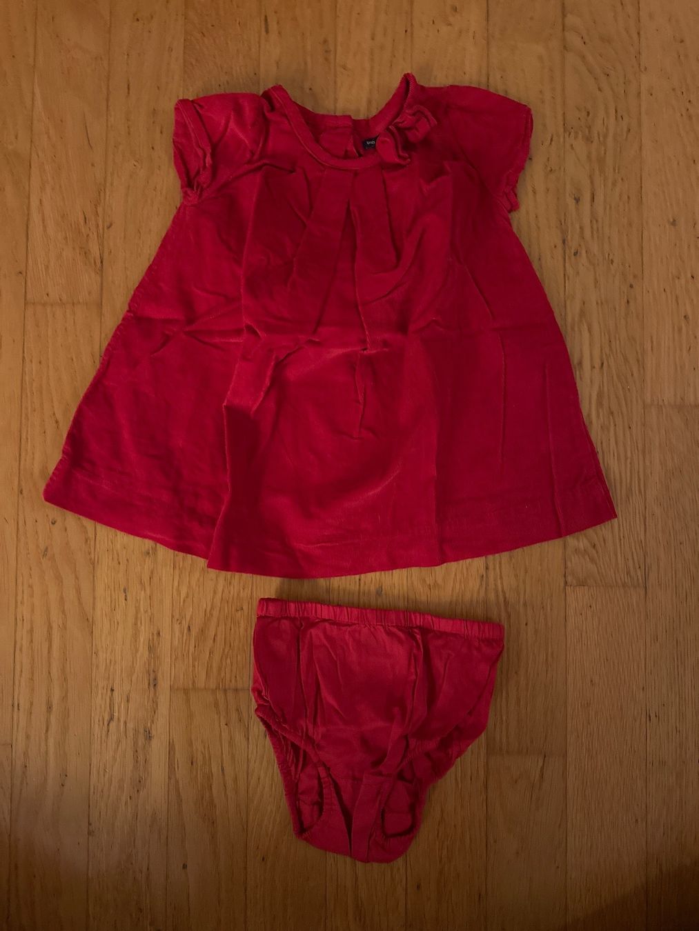 Gap Lotti & Set di vestiti: Kleiderpaket GAP Gr.12-24 Monate – Usato da Zürich venduto da Anba15 1