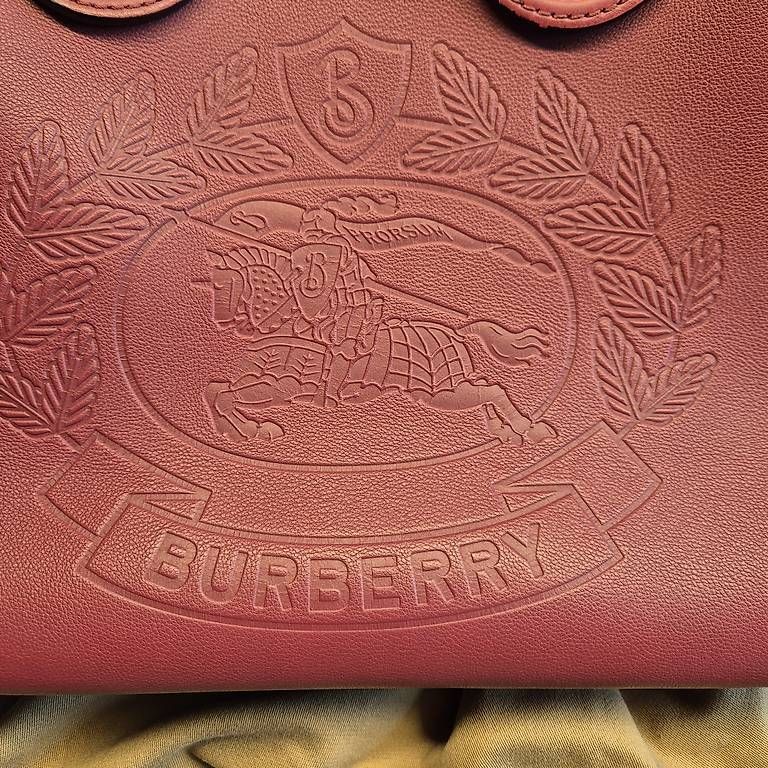 Borse da donna: Burberry Handtasche  – Usato da Meggen venduto da darcy10 2