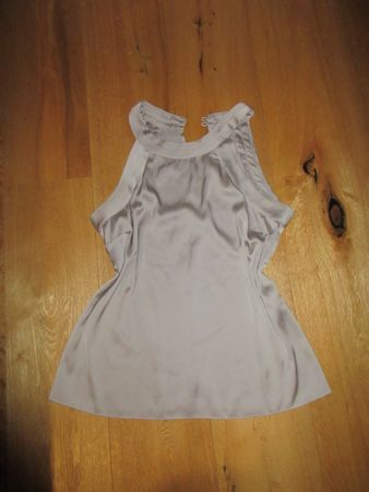 Schickes Beiges/Graues Satin Top 