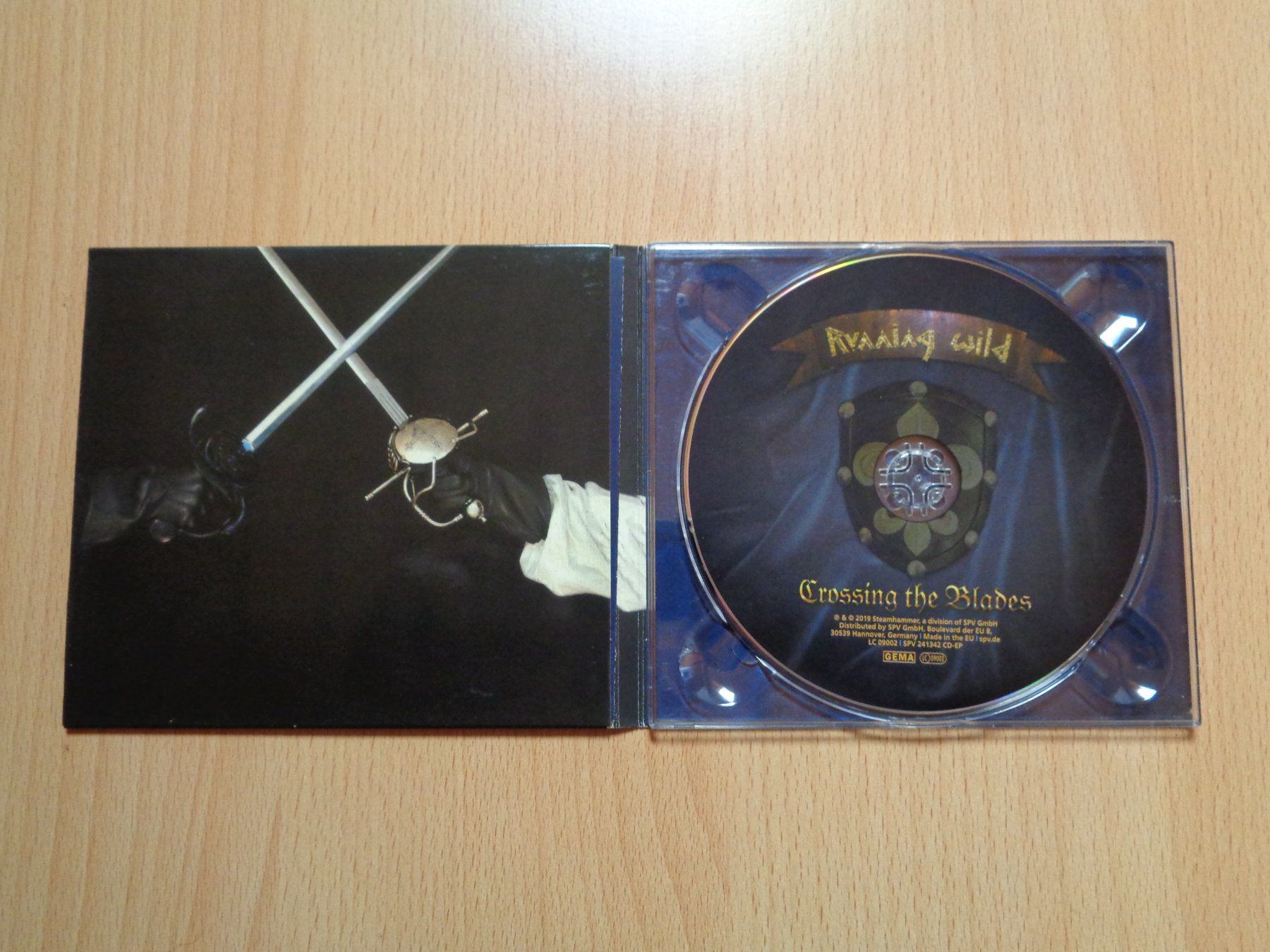 CD: RUNNING WILD - CROSSING THE BLADES – Usato da Weiningen ZH venduto da Princebebe 1