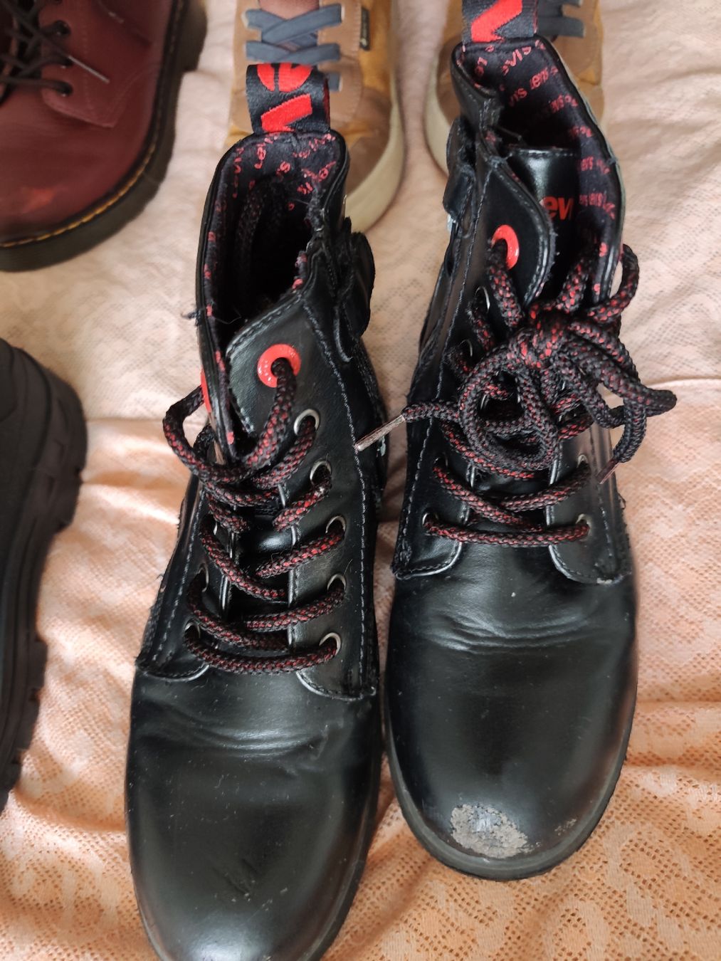 Scarpe per ragazze: schuhpaket gr. 35 mit marken – Usato da Muttenz venduto da Hermesvonthan 9
