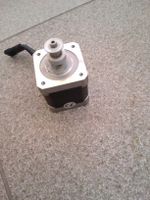 Moteur schrittmotor steppermotor SK42STH47 avec poulie