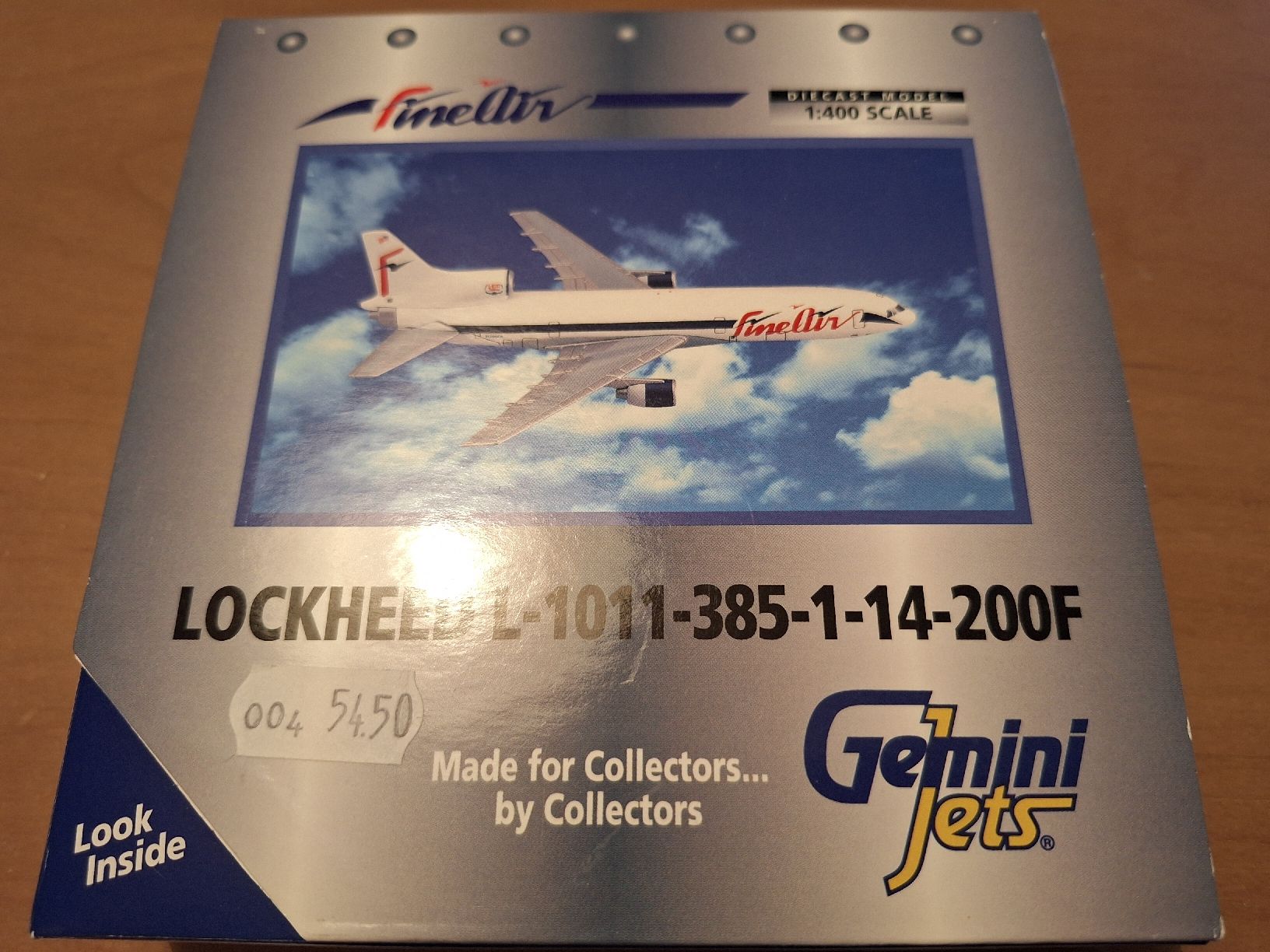 Lockheed Kit di modellismo & Modellini statici: Lockheed L-1011 Fine Air 1:400 N260FA – Usato da Sargans venduto da nicsam1815