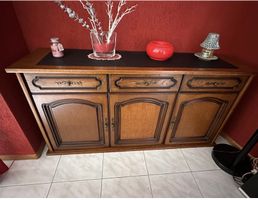 À vendre commode en bois 3 portes-3 tiroirs 